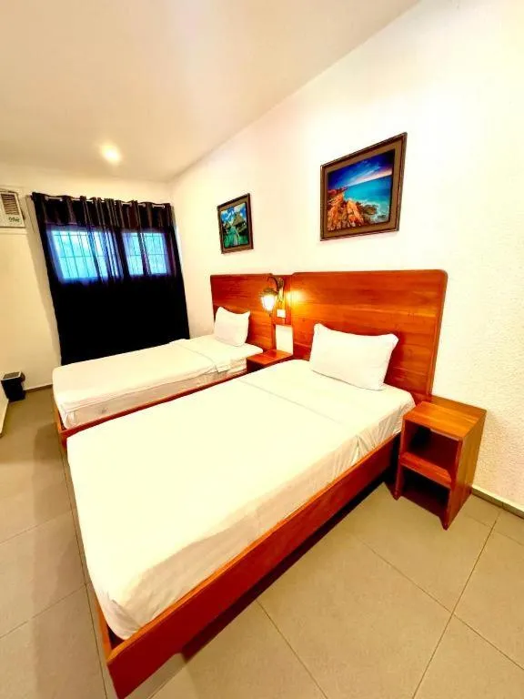 Bed in Roman Empire Panglao Boutique Resort