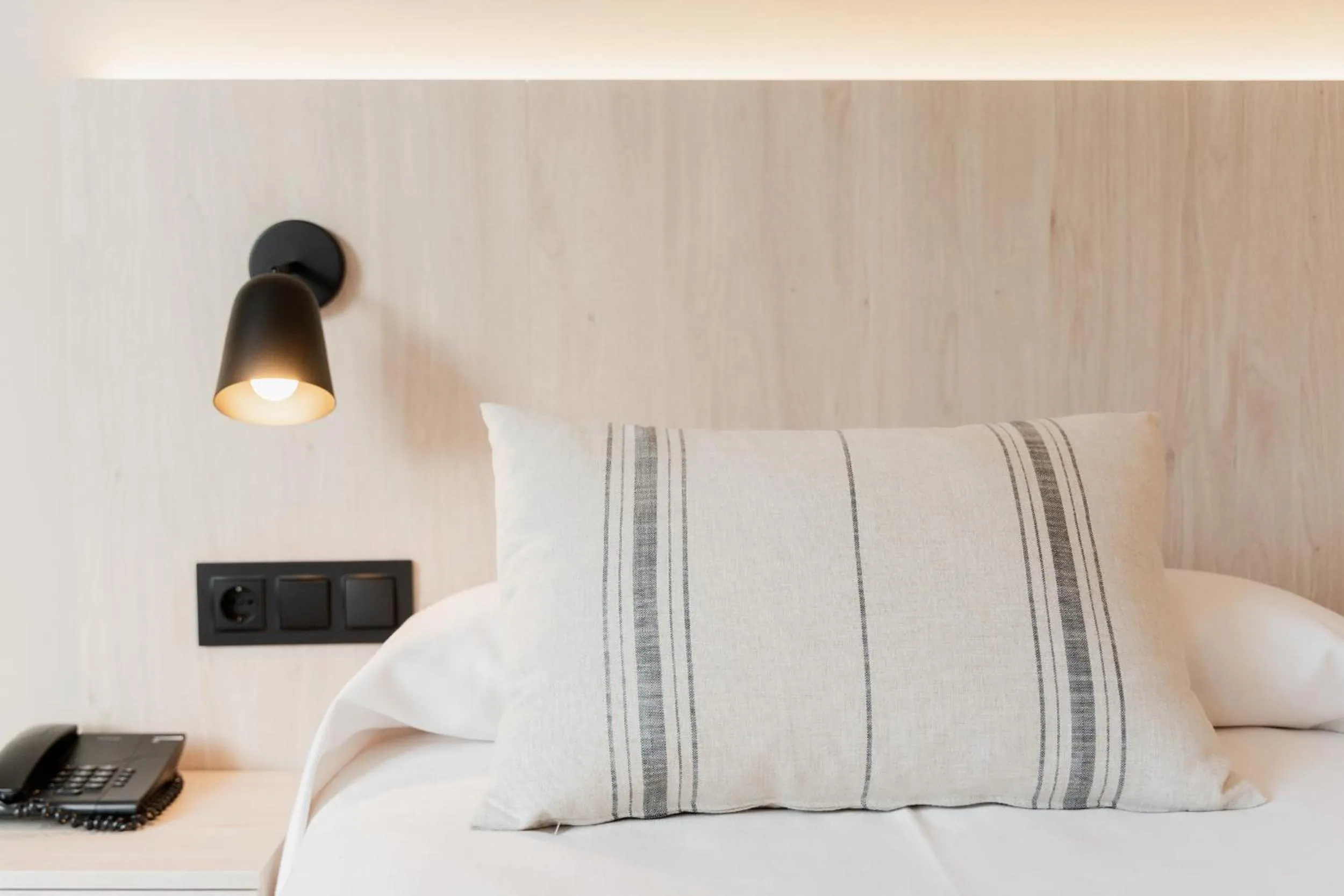 Bed in Minura Cala Galdana & Apartamentos d'Aljandar