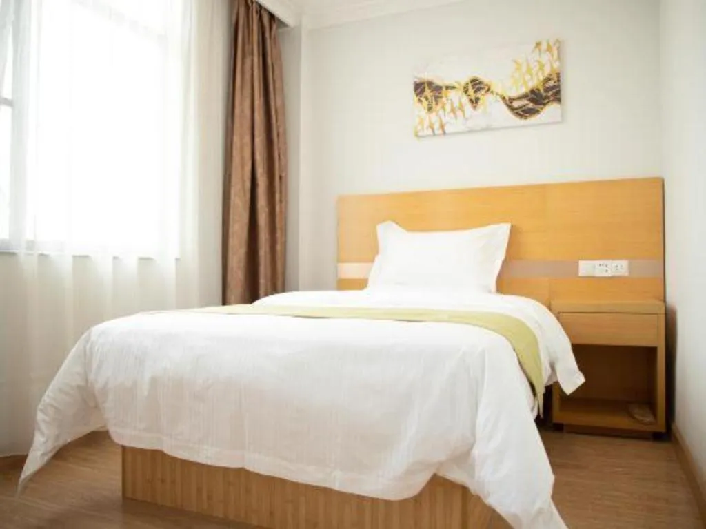 Bed in GreenTree Alliance Hotel Foshan Nanhai District Pingzhou Yuqi Street