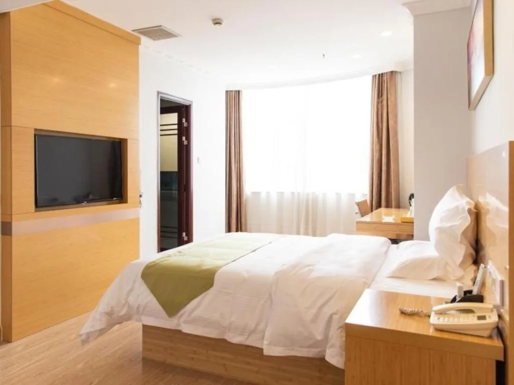 Bed in GreenTree Alliance Hotel Foshan Nanhai District Pingzhou Yuqi Street