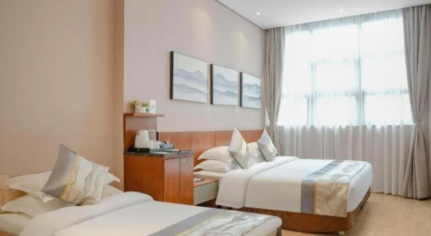 Bed in H Life Hotel (Shenzhen Sea World Branch)