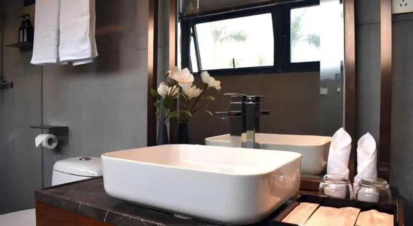 H Life Hotel (Shenzhen Sea World Branch)