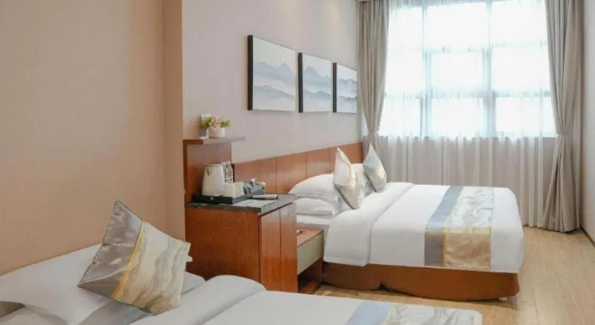 Bed in H Life Hotel (Shenzhen Sea World Branch)