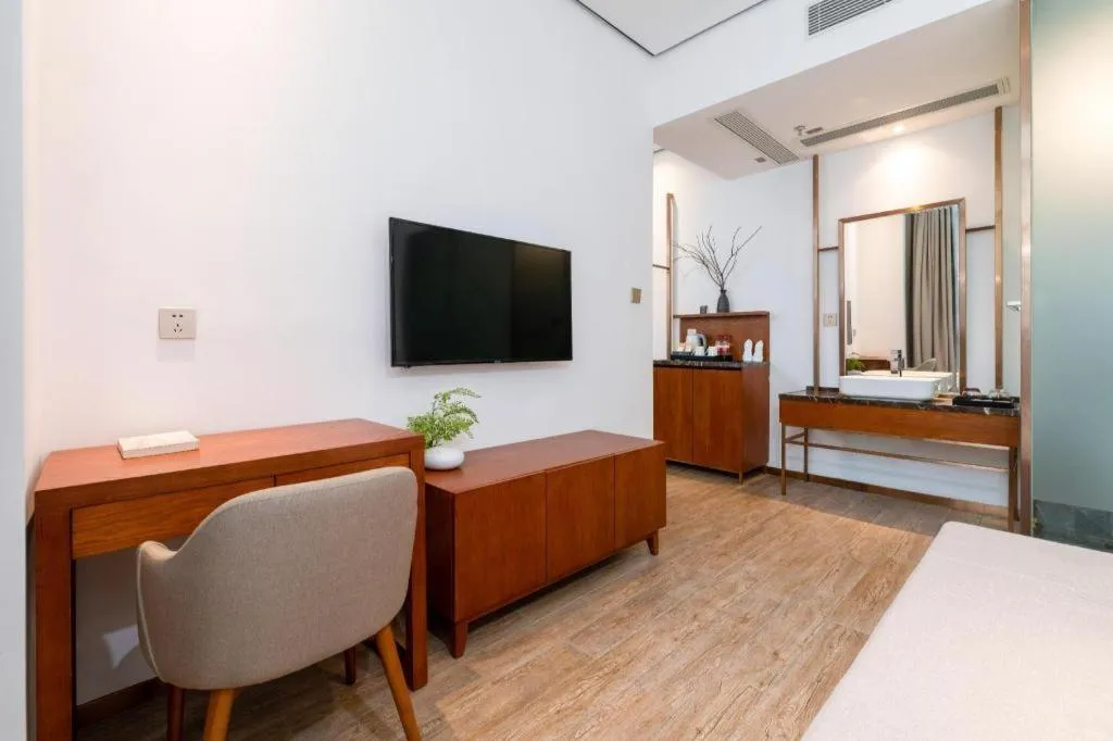 Bed in H Life Hotel (Shenzhen Sea World Branch)