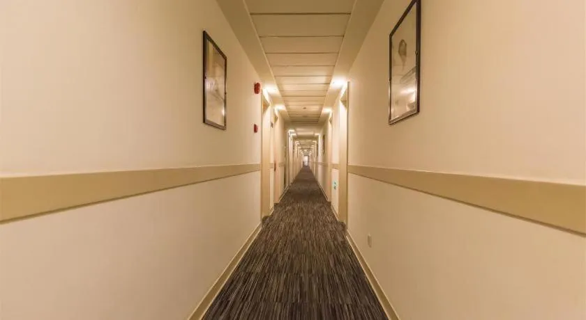 Jinjiang Inn Style Xinyang Railway Station Tianrun Plaza