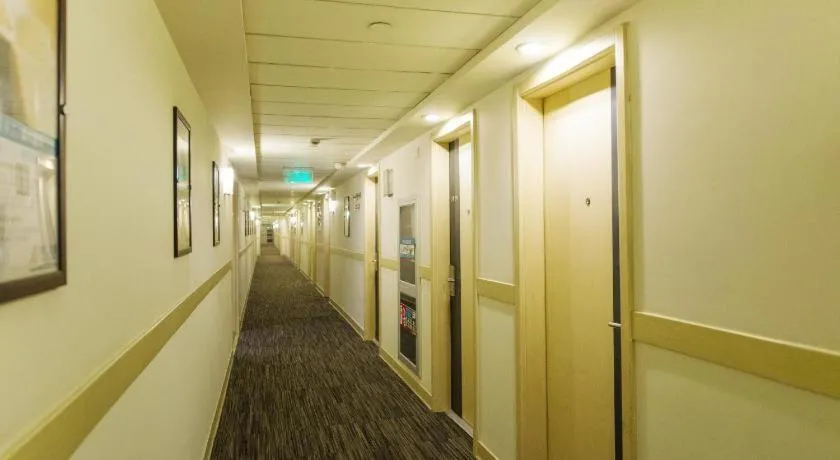 Jinjiang Inn Style Xinyang Railway Station Tianrun Plaza