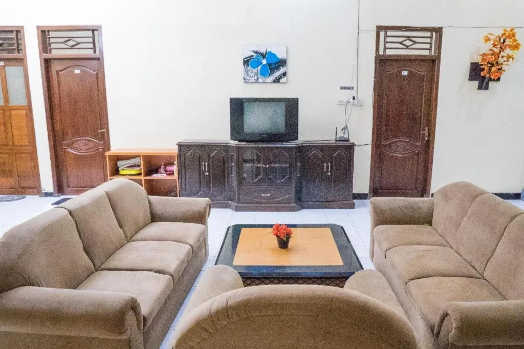 OYO 643 Al Thalib 8 Syariah