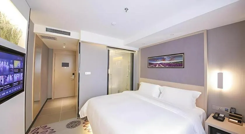 Bed in Lavande Hotel Beijing Guanganmen Lize Commercial Zone