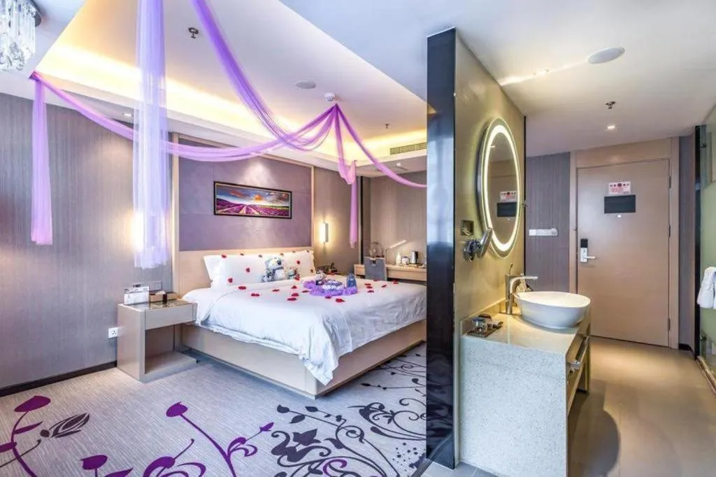 Bed in Lavande Hotel Beijing Guanganmen Lize Commercial Zone