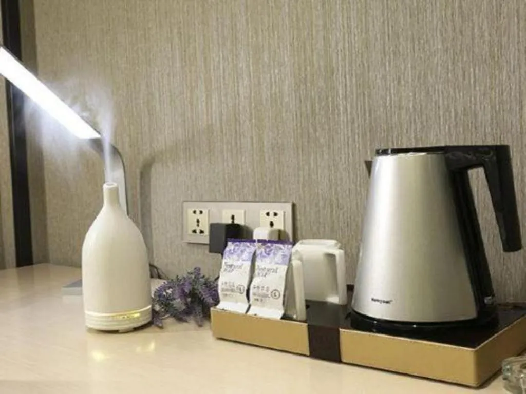 Lavande Hotel Beijing Guanganmen Lize Commercial Zone