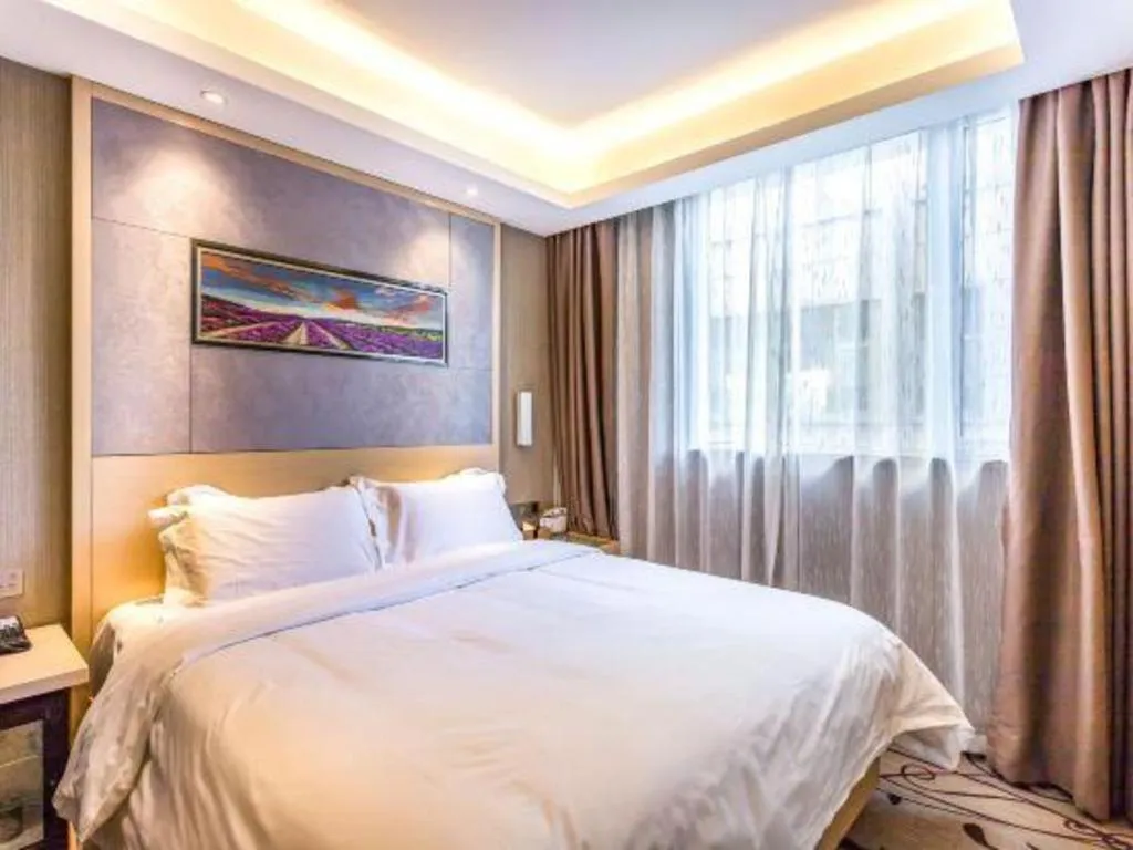 Bed in Lavande Hotel Beijing Guanganmen Lize Commercial Zone