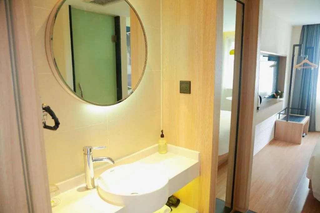 Ibis Styles Shanghai Qingpu Sports Center Hotel