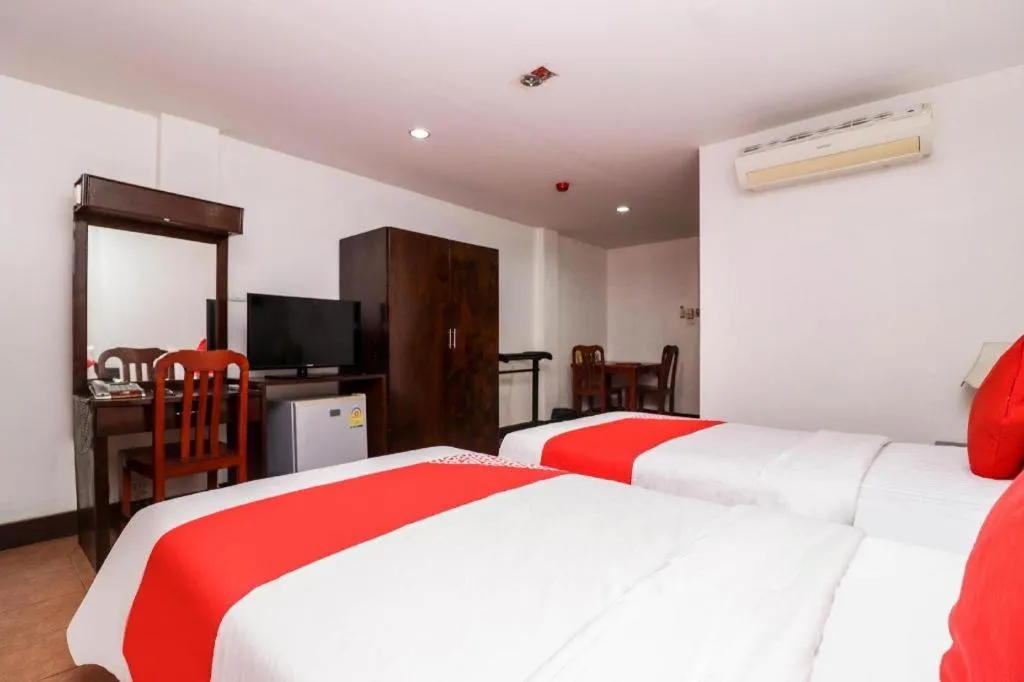 Bed in Hotel Jomtien View Paradise