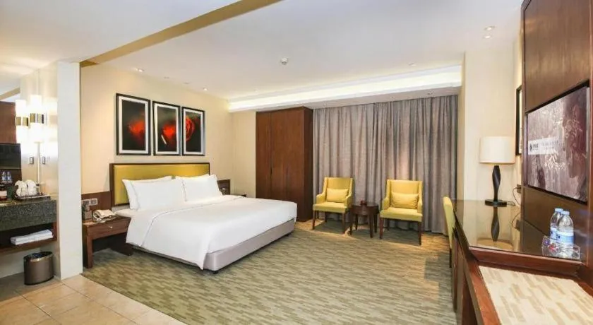 Bed in New Regent Hotel