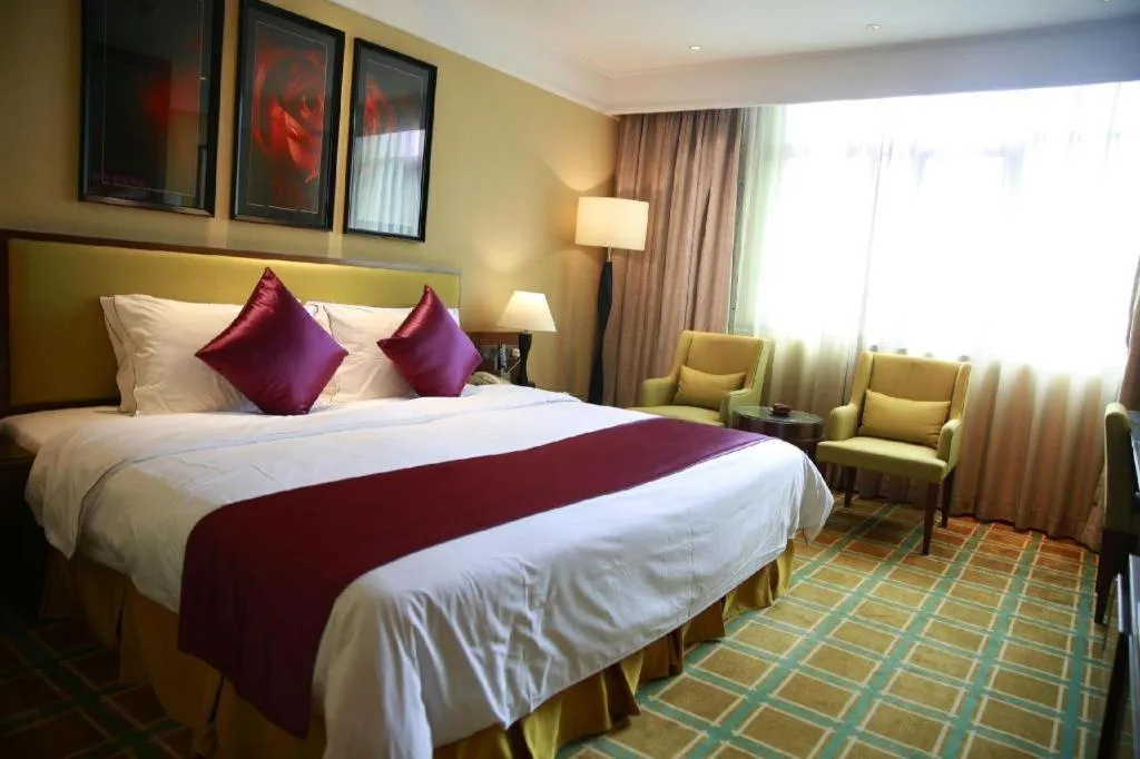 Bed in New Regent Hotel