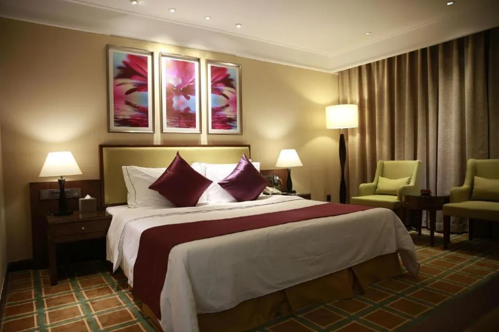 Bed in New Regent Hotel