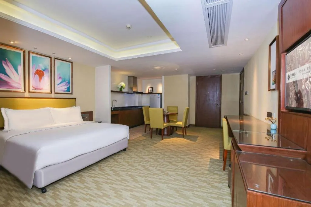 Bed in New Regent Hotel