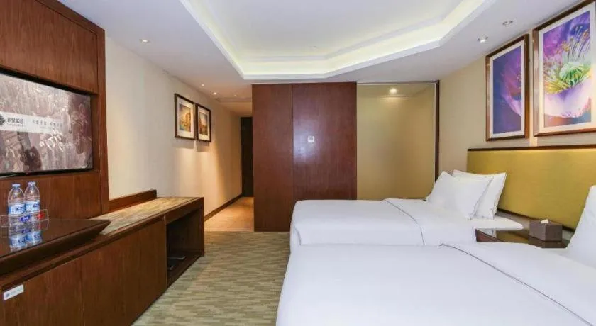 Bed in New Regent Hotel