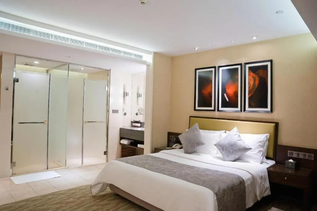 Bed in New Regent Hotel