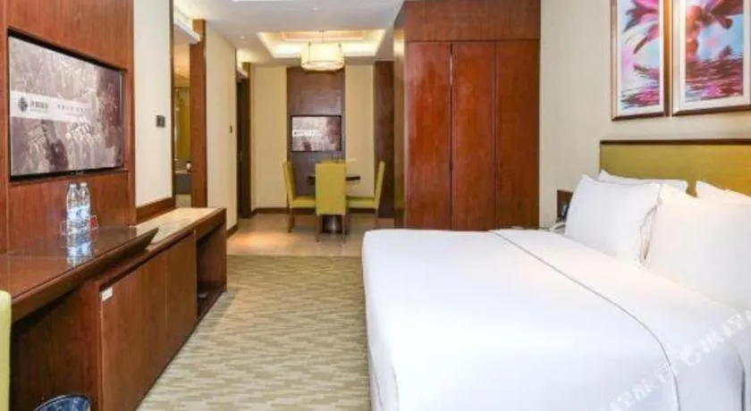 Bed in New Regent Hotel