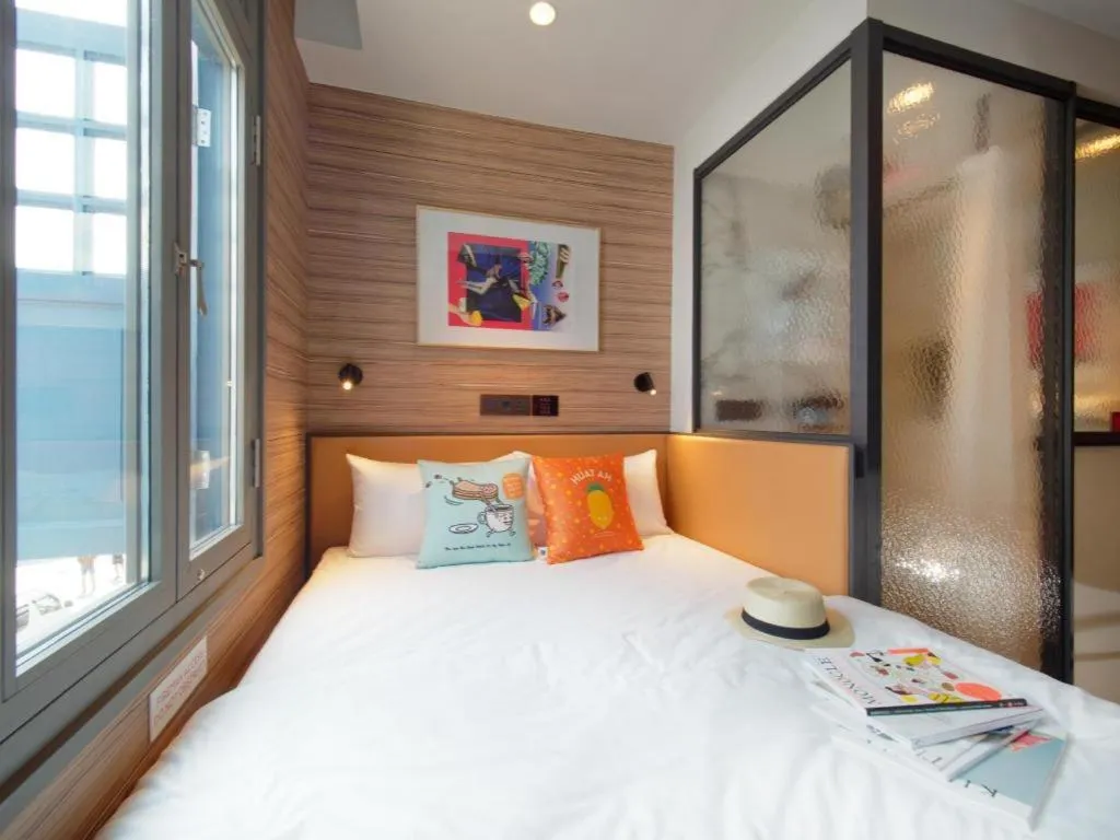 Bed in Hotel Soloha @ Chinatown