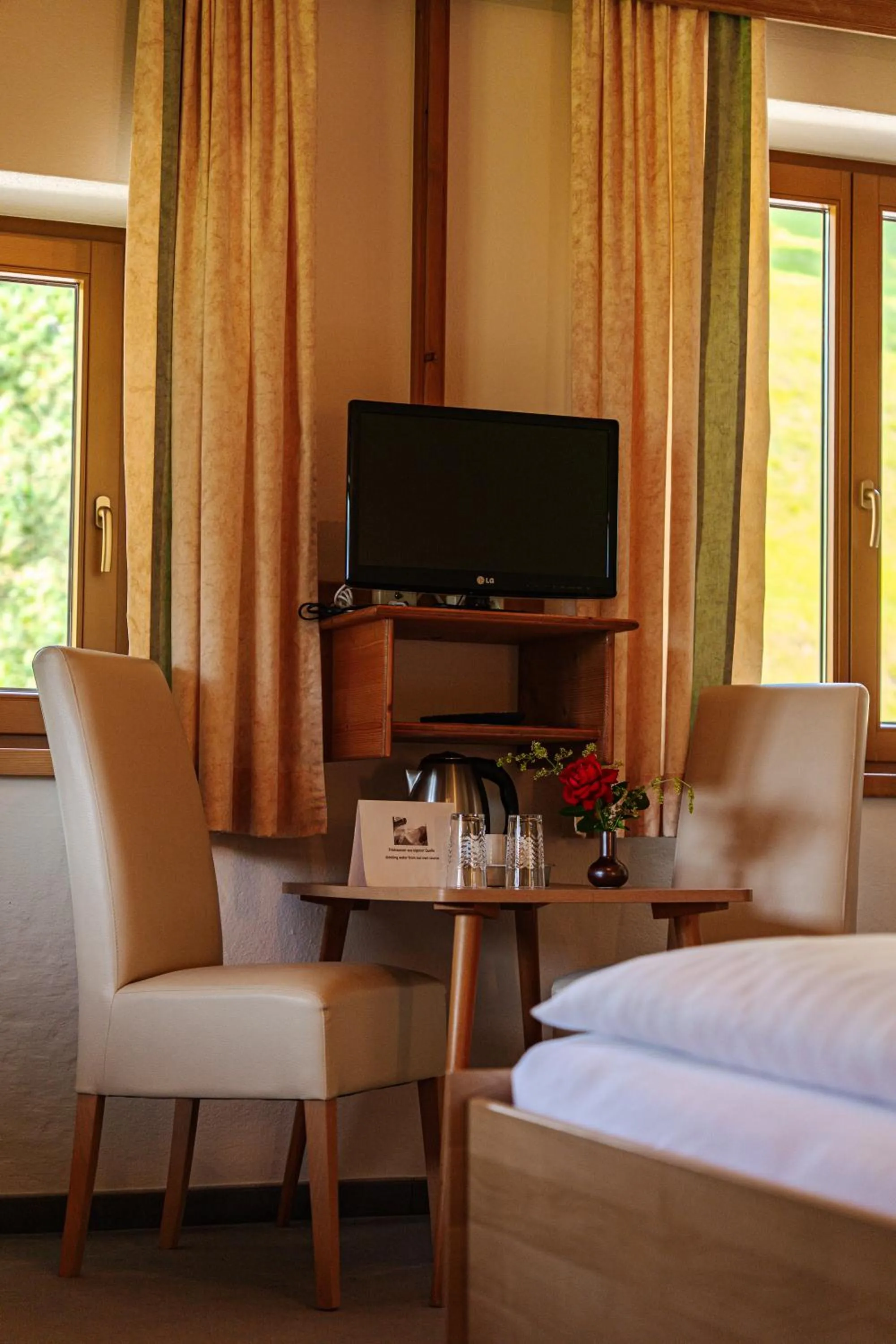 Photo of the whole room in Pension Schlossberg