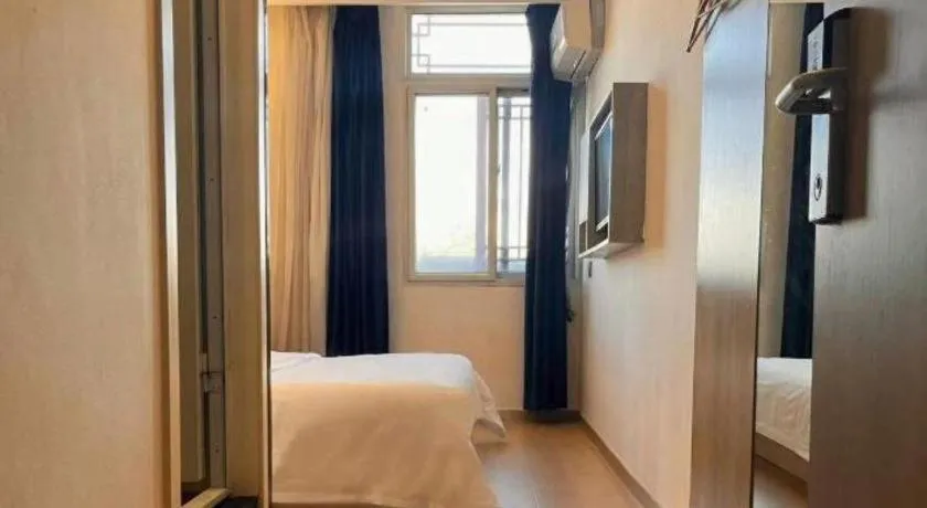 Bed in 7 Days Premium·Tianjin Gulou Metro Station Joy City