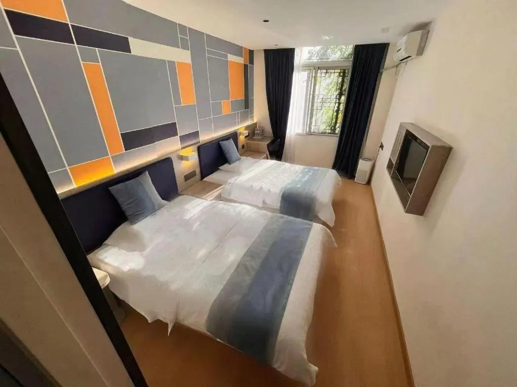 Bed in 7 Days Premium·Tianjin Gulou Metro Station Joy City