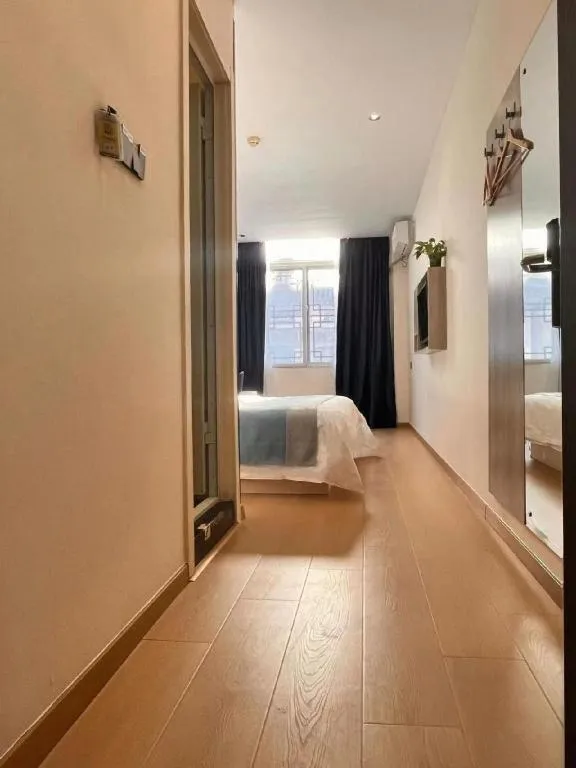 Bed in 7 Days Premium·Tianjin Gulou Metro Station Joy City