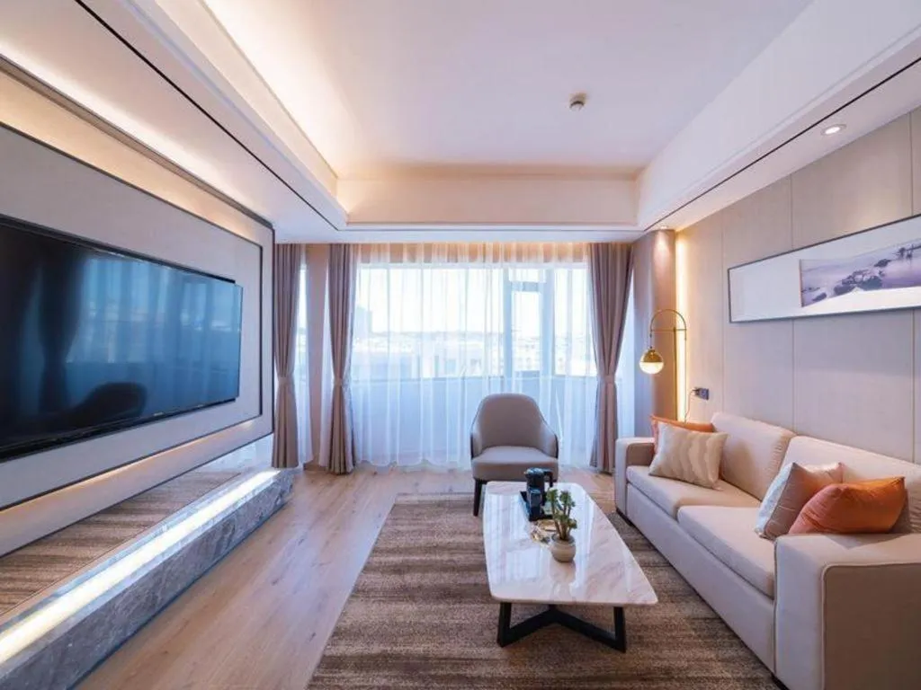 GreenTree Eastern Dali Railway Station Hotel