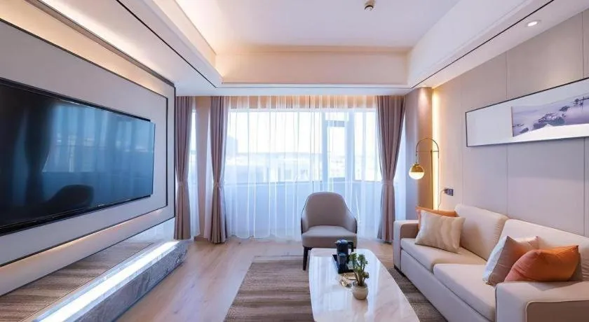 GreenTree Eastern Dali Railway Station Hotel