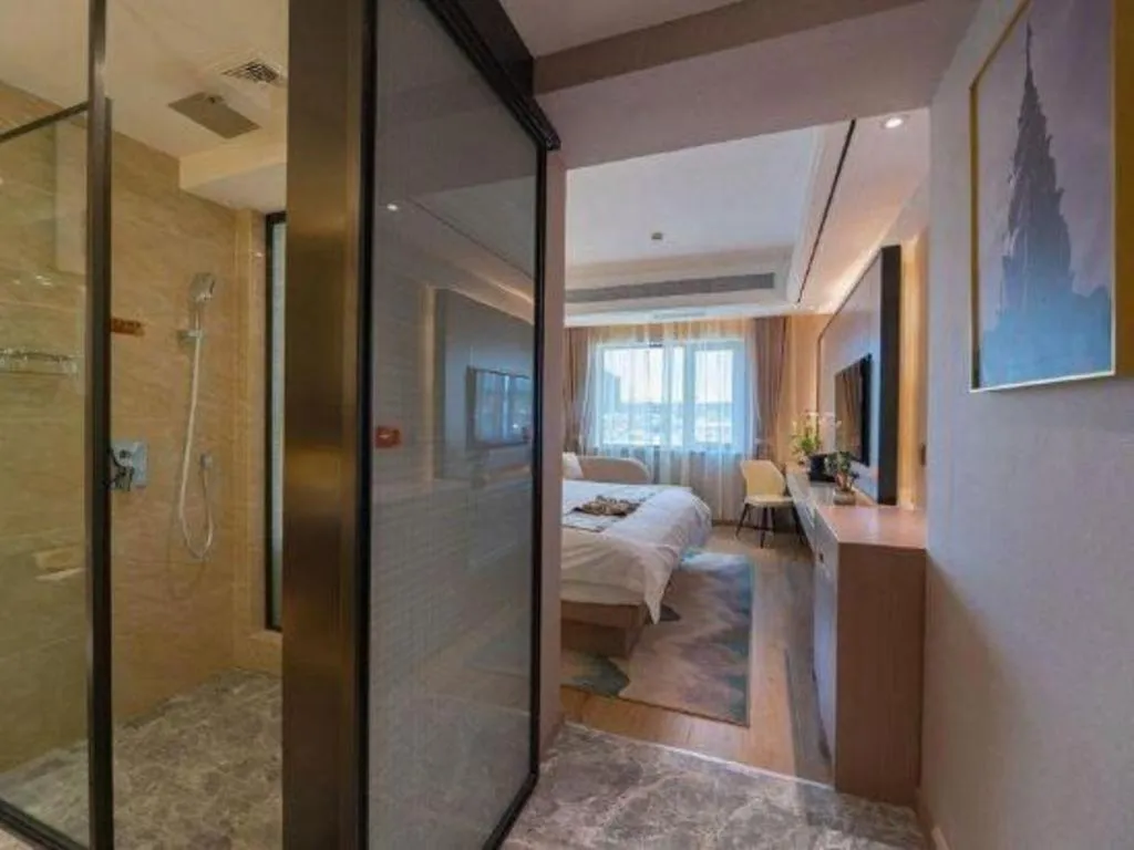 Bed in GreenTree Eastern Dali Railway Station Hotel