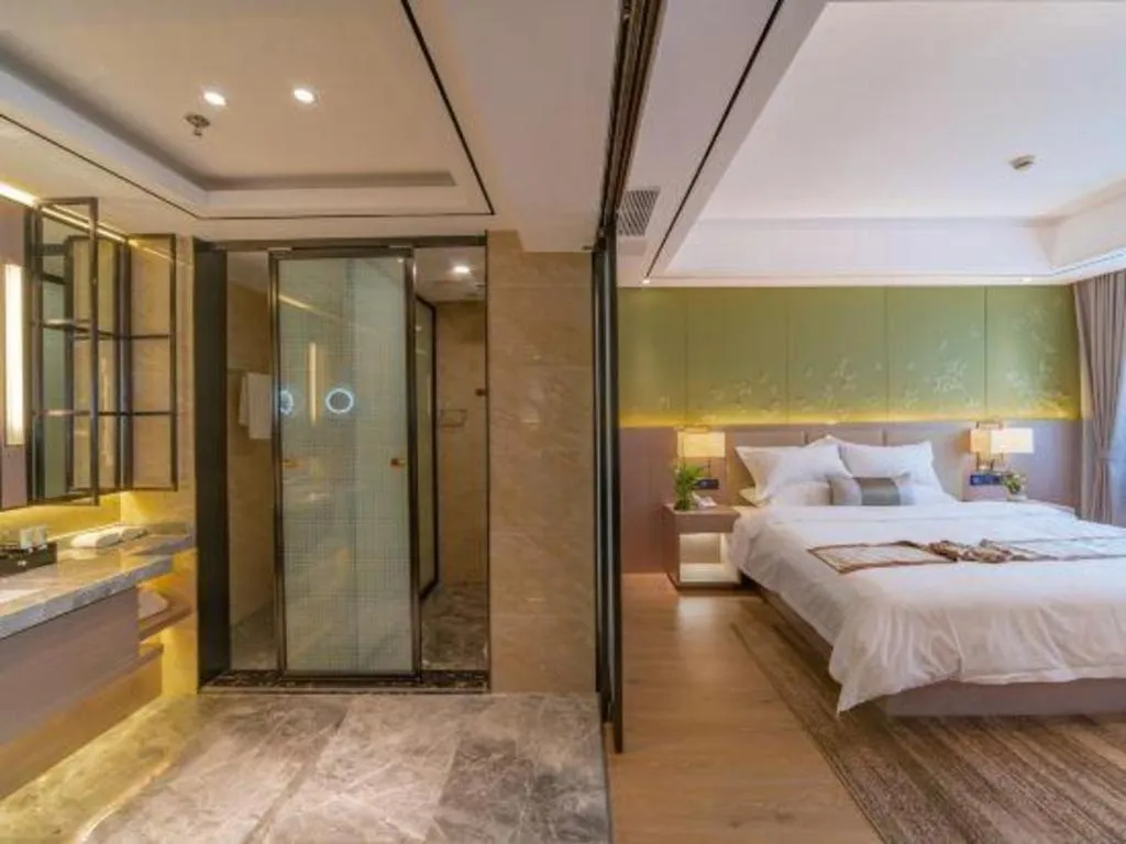 Bed in GreenTree Eastern Dali Railway Station Hotel