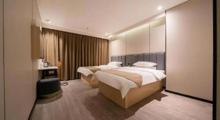 Bed in GreenTree Inn Shanghai Railway Station Macao Road