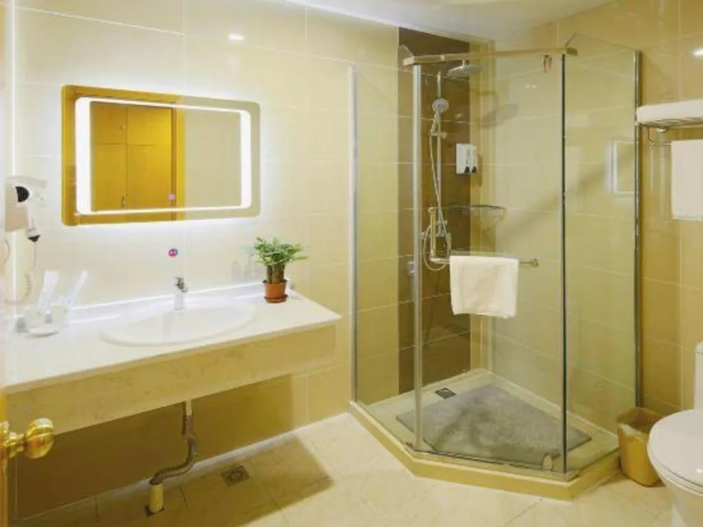 GreenTree Inn Shanghai Railway Station Macao Road