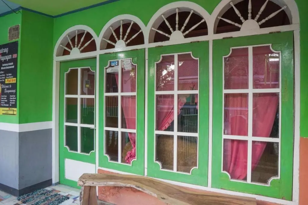 SPOT ON 1762 Gandrung Payungan Family Inn