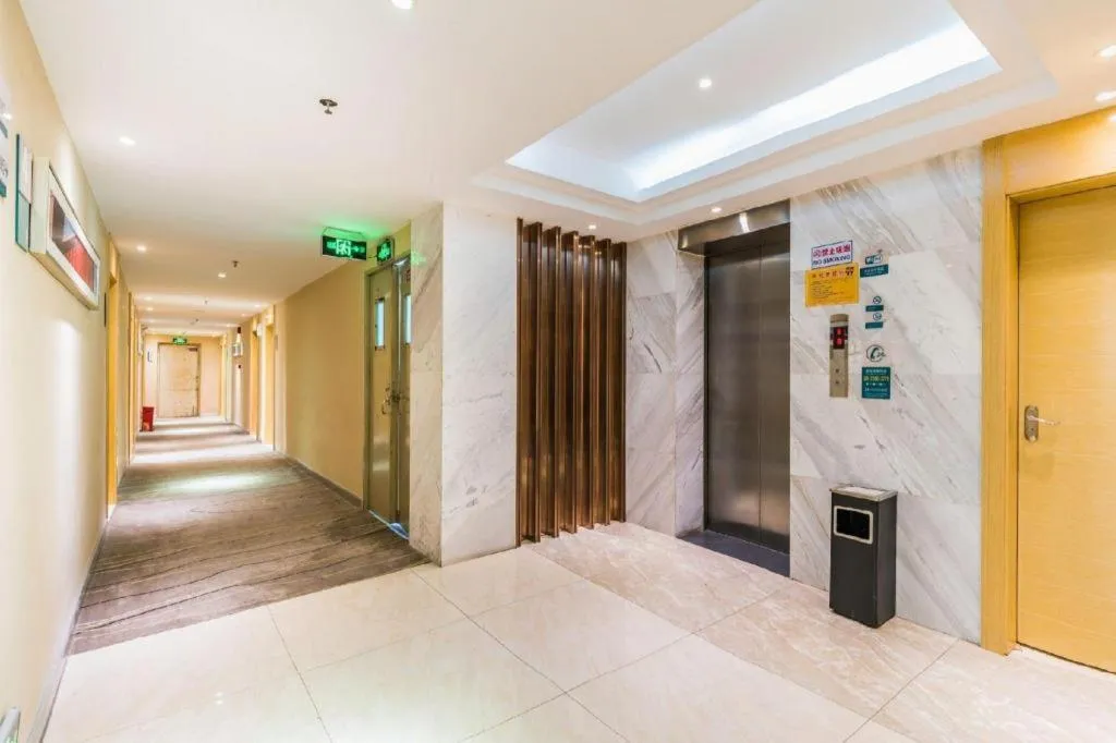 City Comfort Inn Zhanjiang Shimao Building Chikan Old Street