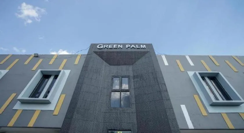 Hotel O Green Palm Kostel Syariah