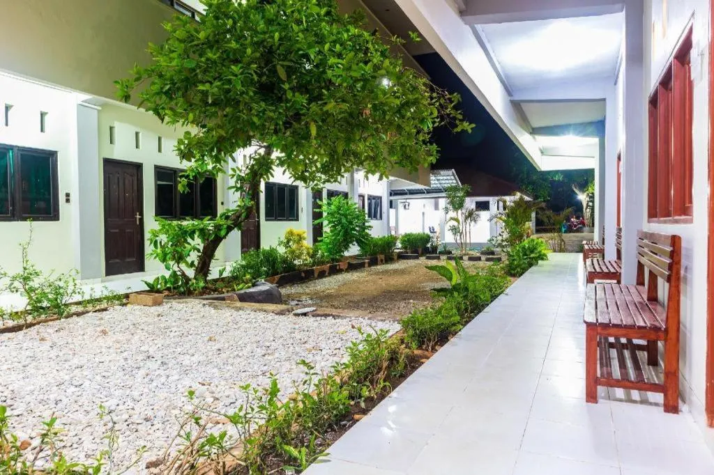 SPOT ON 2318 Citra Palm Residence