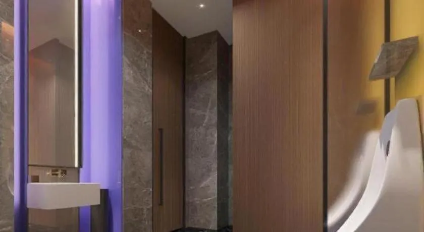 Hampton by Hilton Sanya Weiming Lake Park