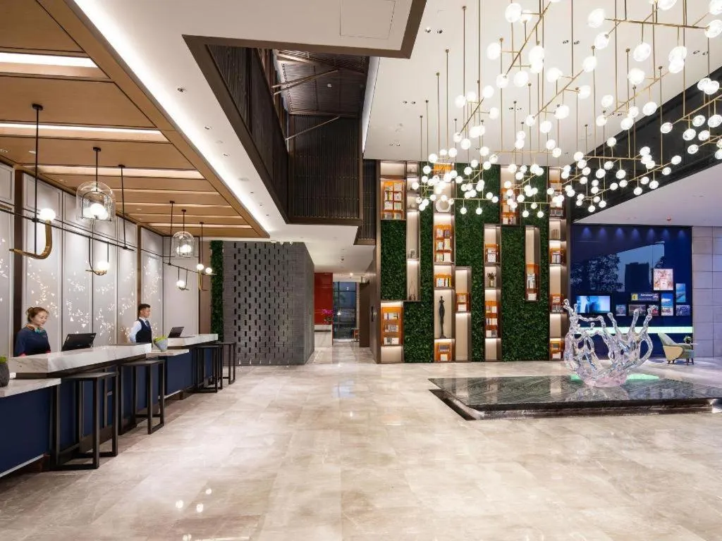 Hampton by Hilton Sanya Weiming Lake Park