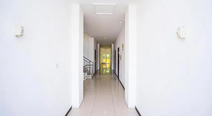 OYO 2695 D'es Guest House