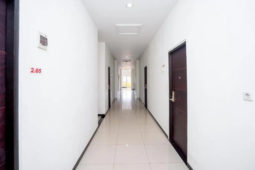 OYO 2695 D'es Guest House