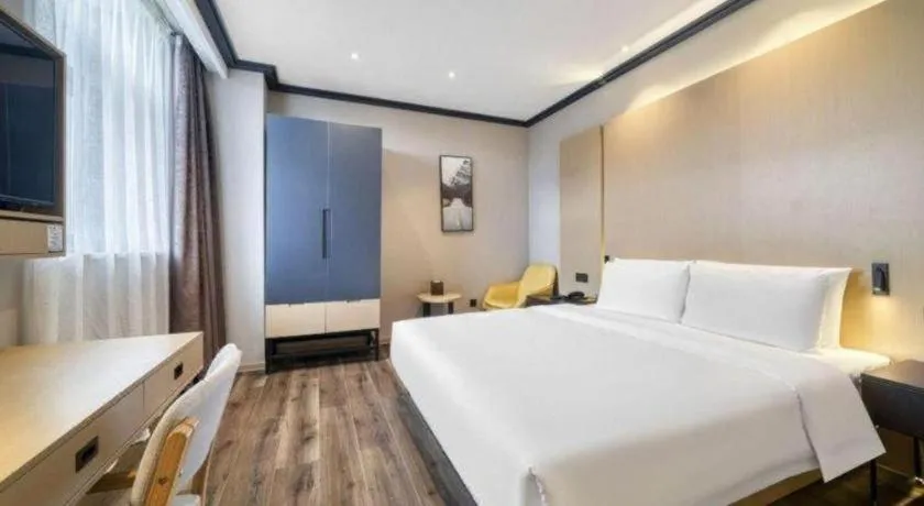 Bed in Atour Light Hotel Hangzhou Future Sci-Tech City
