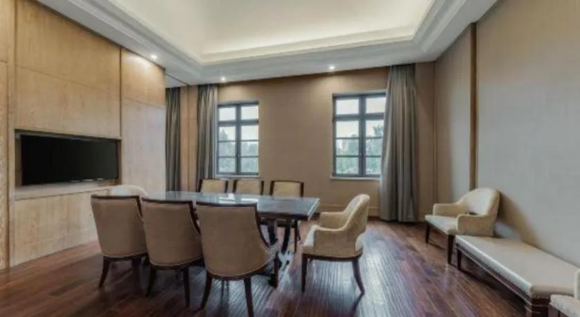 Atour Hotel Nantong Langshan Scenic Area