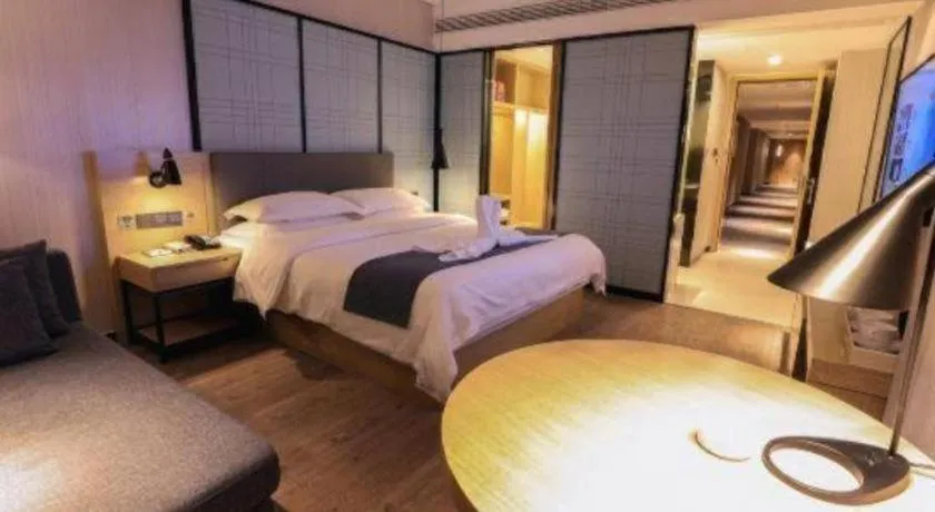 Bed in GreenTree Eastern Hotel Hunan Changsha Xinsha Luositang Metro Station