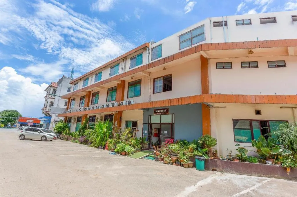 OYO 1000 Maetang Hotel