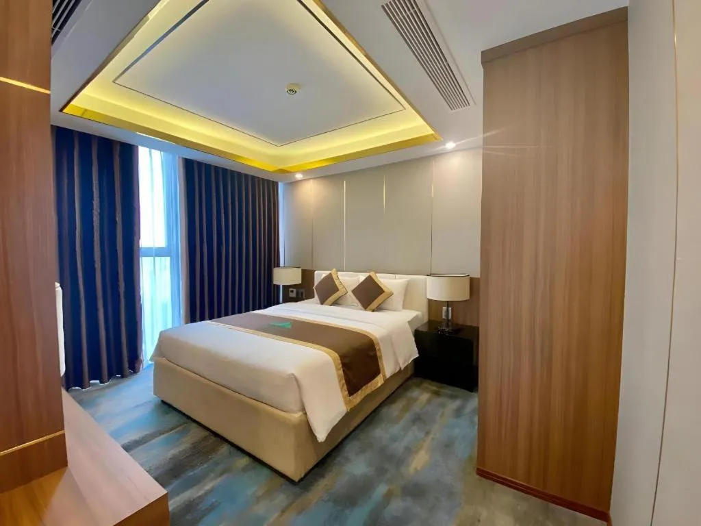 Bed in Khach san Toan Thang Stone