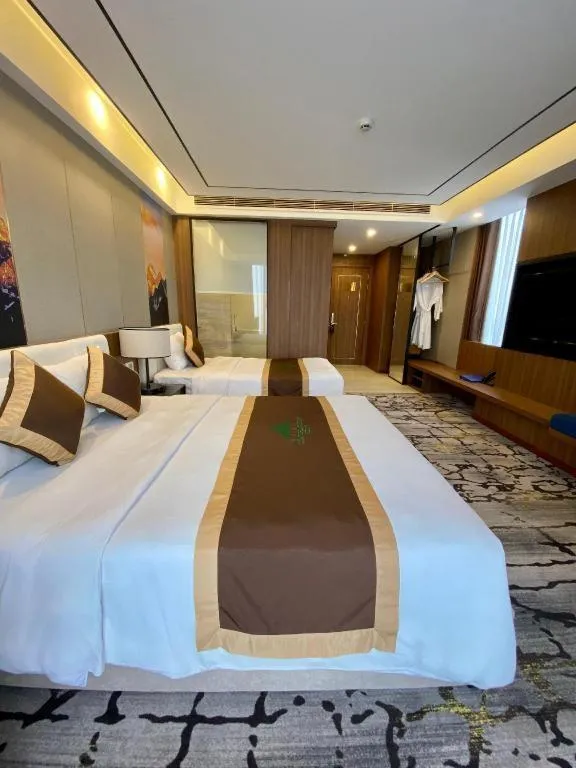 Bed in Khach san Toan Thang Stone