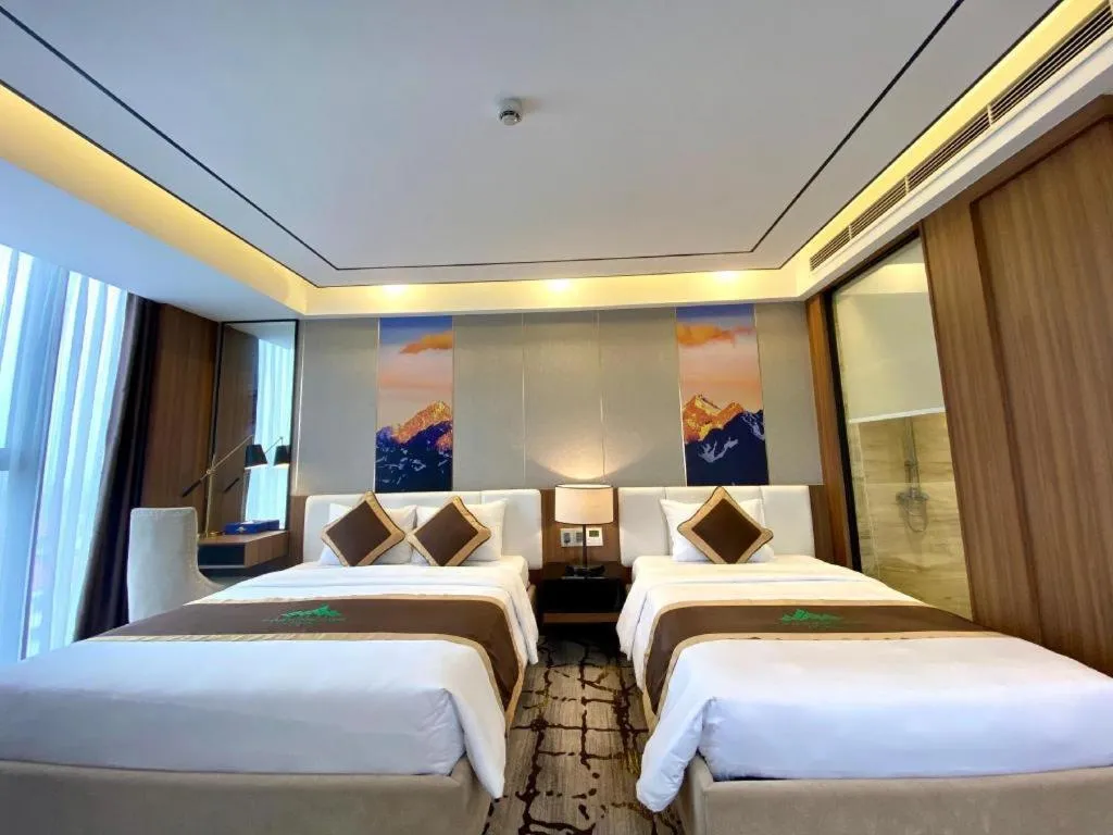 Bed in Khach san Toan Thang Stone